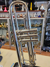 Load image into Gallery viewer, Benge Burbank 2x Ml