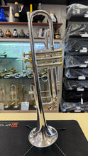 Load image into Gallery viewer, Bach Stradavarius 180s37 Trumpet With Gold Trim - Used