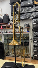 Load image into Gallery viewer, Yamaha Ysl-350c Tenor Trombone - Used