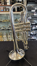 Load image into Gallery viewer, BESSON SOVEREIGN BE928 Bb CORNET IN SILVER PLATE - USED