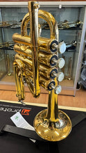 Load image into Gallery viewer, YAMAHA YTR-6810 PICCOLO TRUMPET - USED