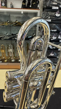 Load image into Gallery viewer, BESSON BE927 CORNET IN SILVER PLATE - USED [Cond:Cornet 1]