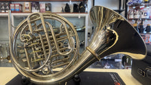 Load image into Gallery viewer, HOLTON H279 FRENCH HORN - USED