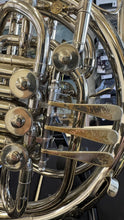 Load image into Gallery viewer, HOLTON H279 FRENCH HORN - USED