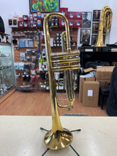 Load image into Gallery viewer, Bach Mount Vernon Medium Bore B-flat Trumpet - Used